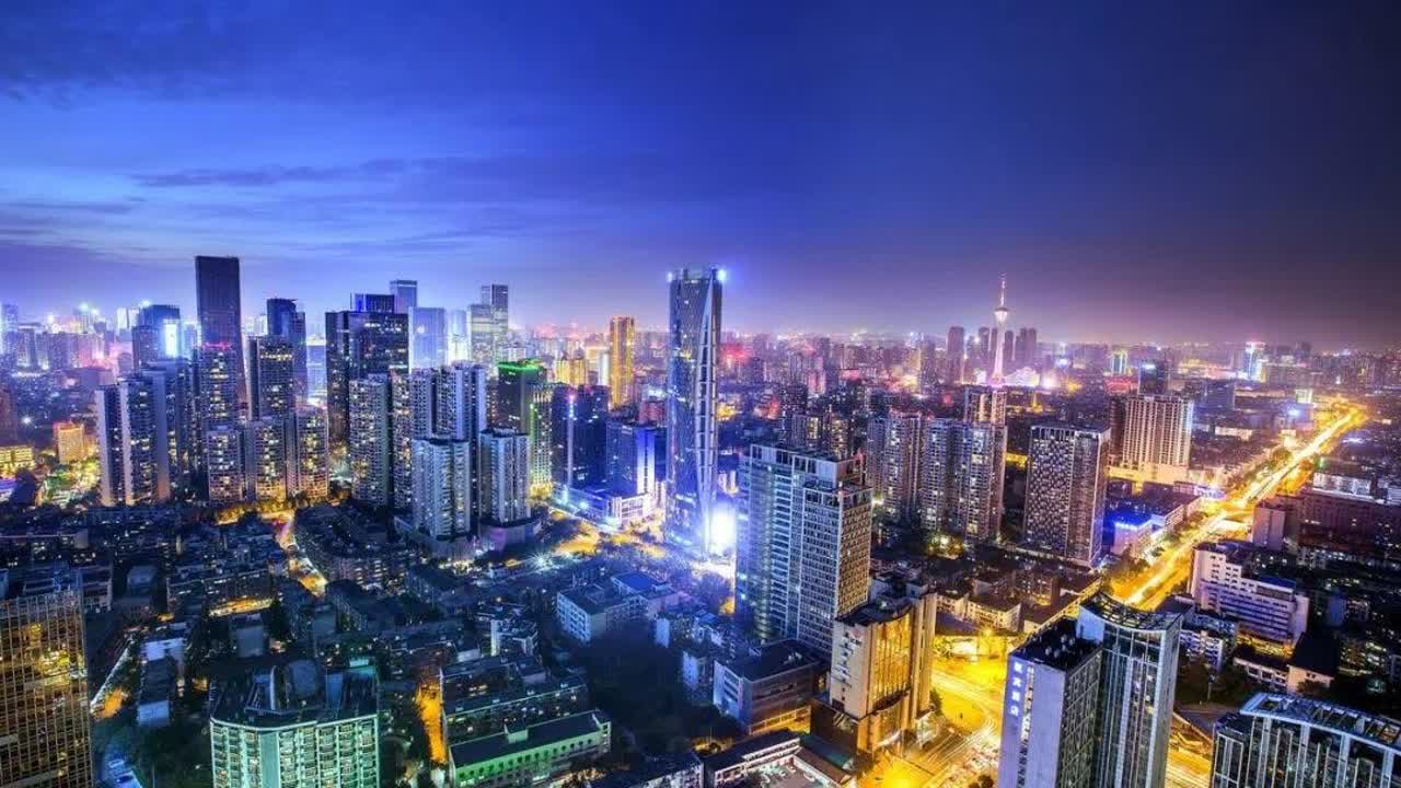 经济实力加持人口红利，成都凭何距一线城市仅一步之遥？