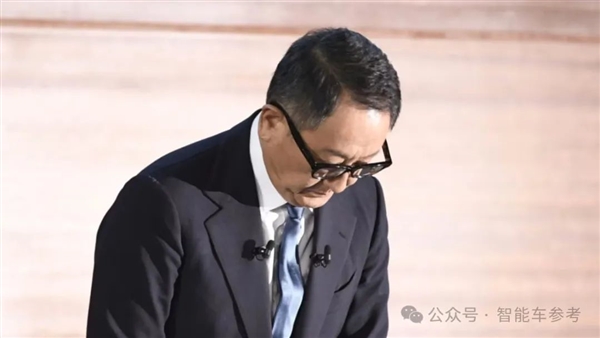 亏损93亿日元!日系巨头崩了:裁员9000人、高管集体降薪50%